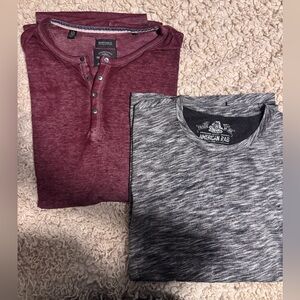 2 men’s tshirts large